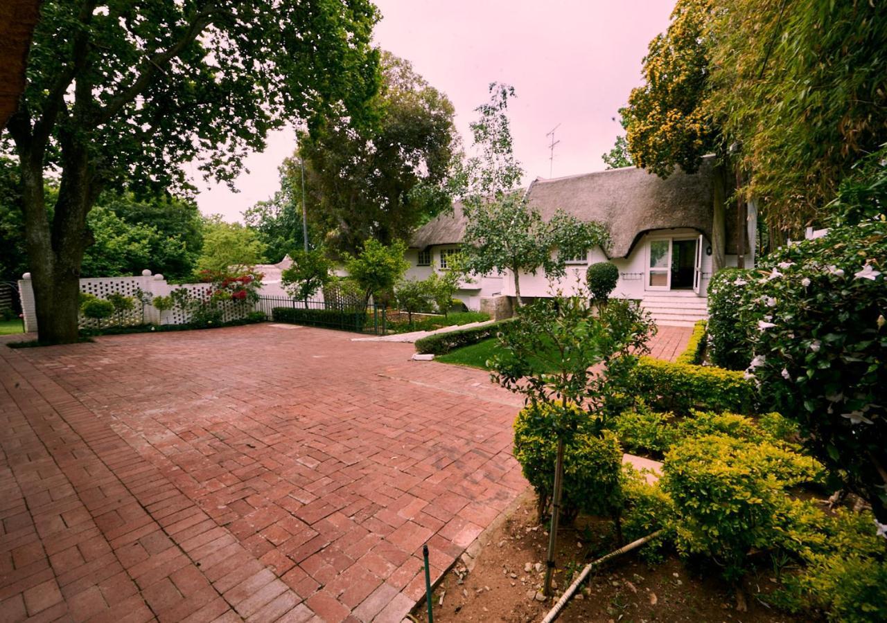 Sandton Country Manor Johannesburg Bagian luar foto